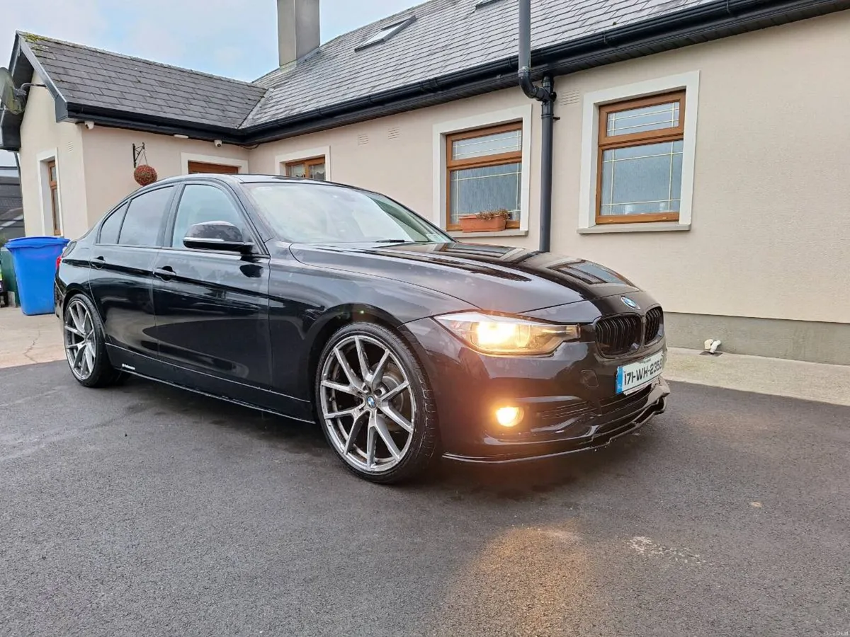 2017  BMW 3 series - Image 1