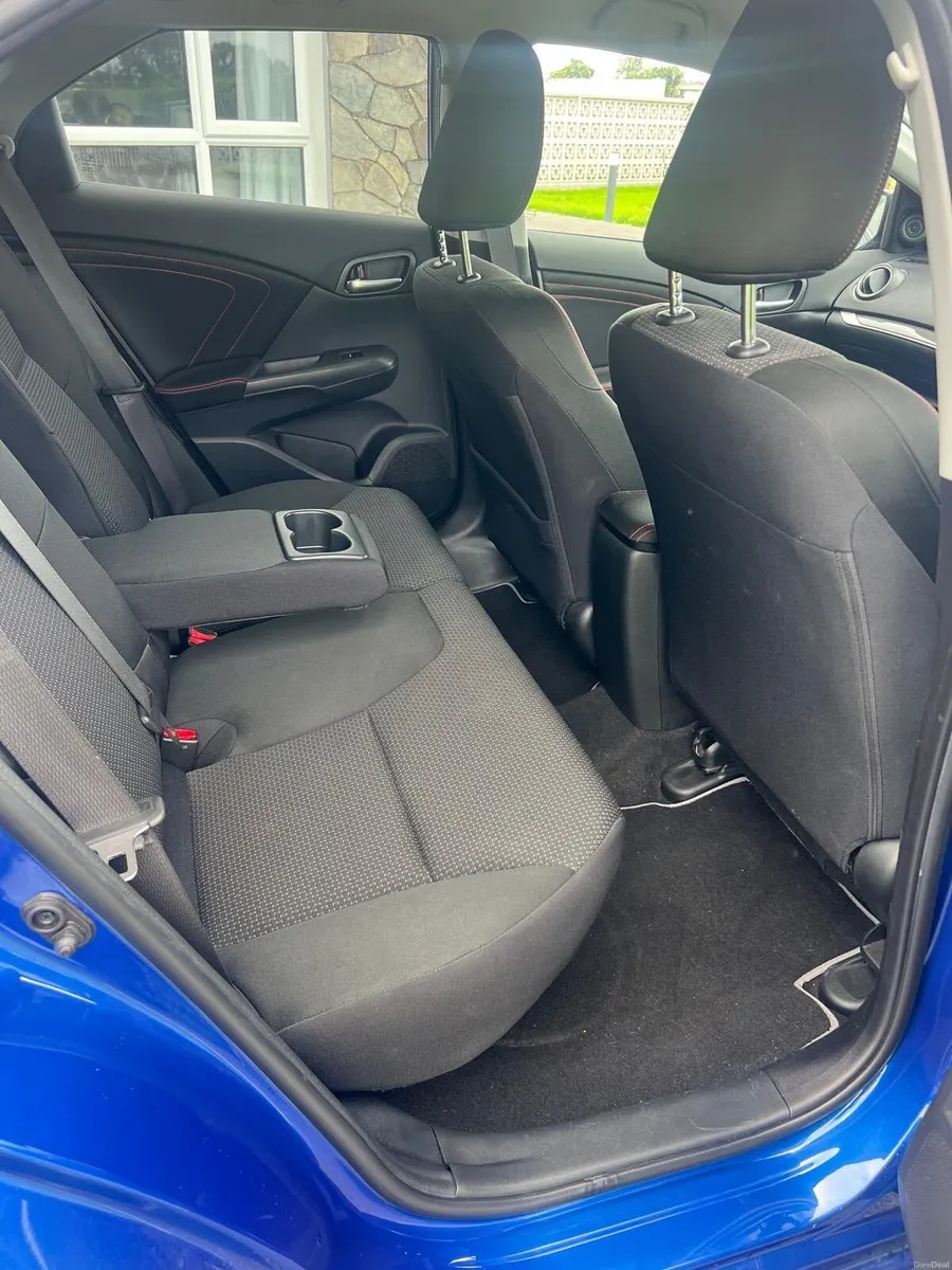 Honda Civic I-DTEC Sport - Image 6