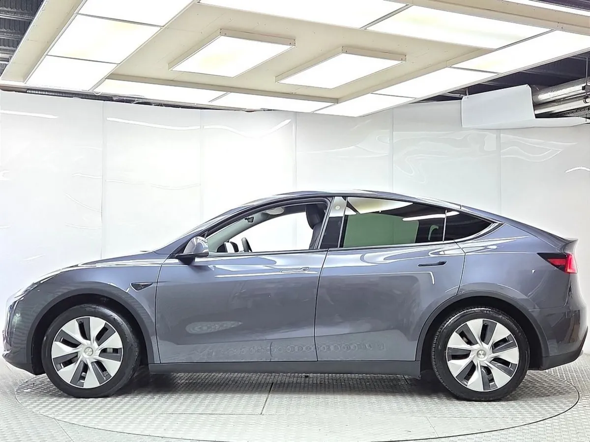 Tesla Model Y RWD 295BHP EV - Image 5