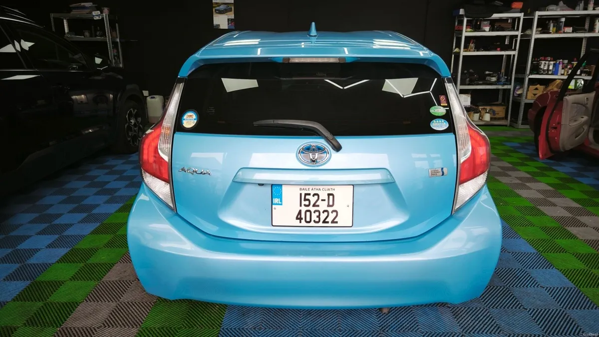 Car - Image 5