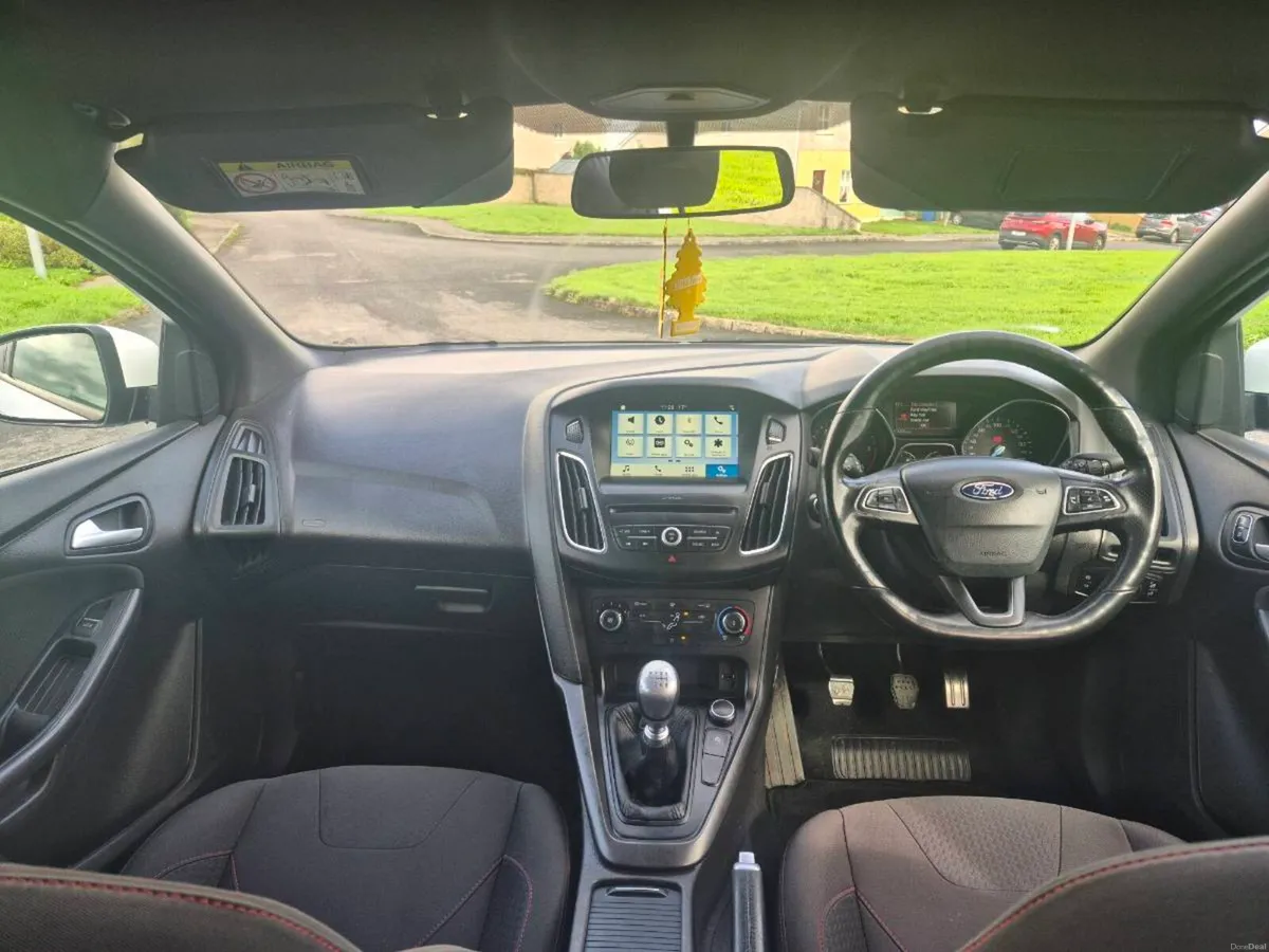 Ford focus st line - Image 4
