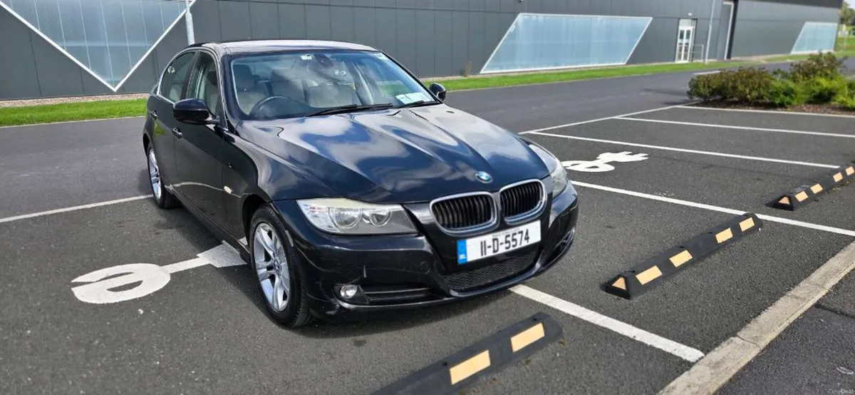 3 Series  BMW - Image 1