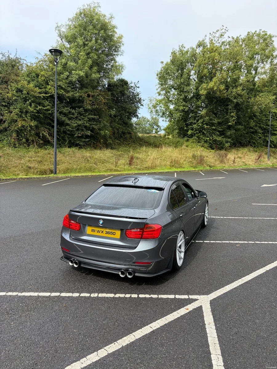 BMW 320d - Image 4