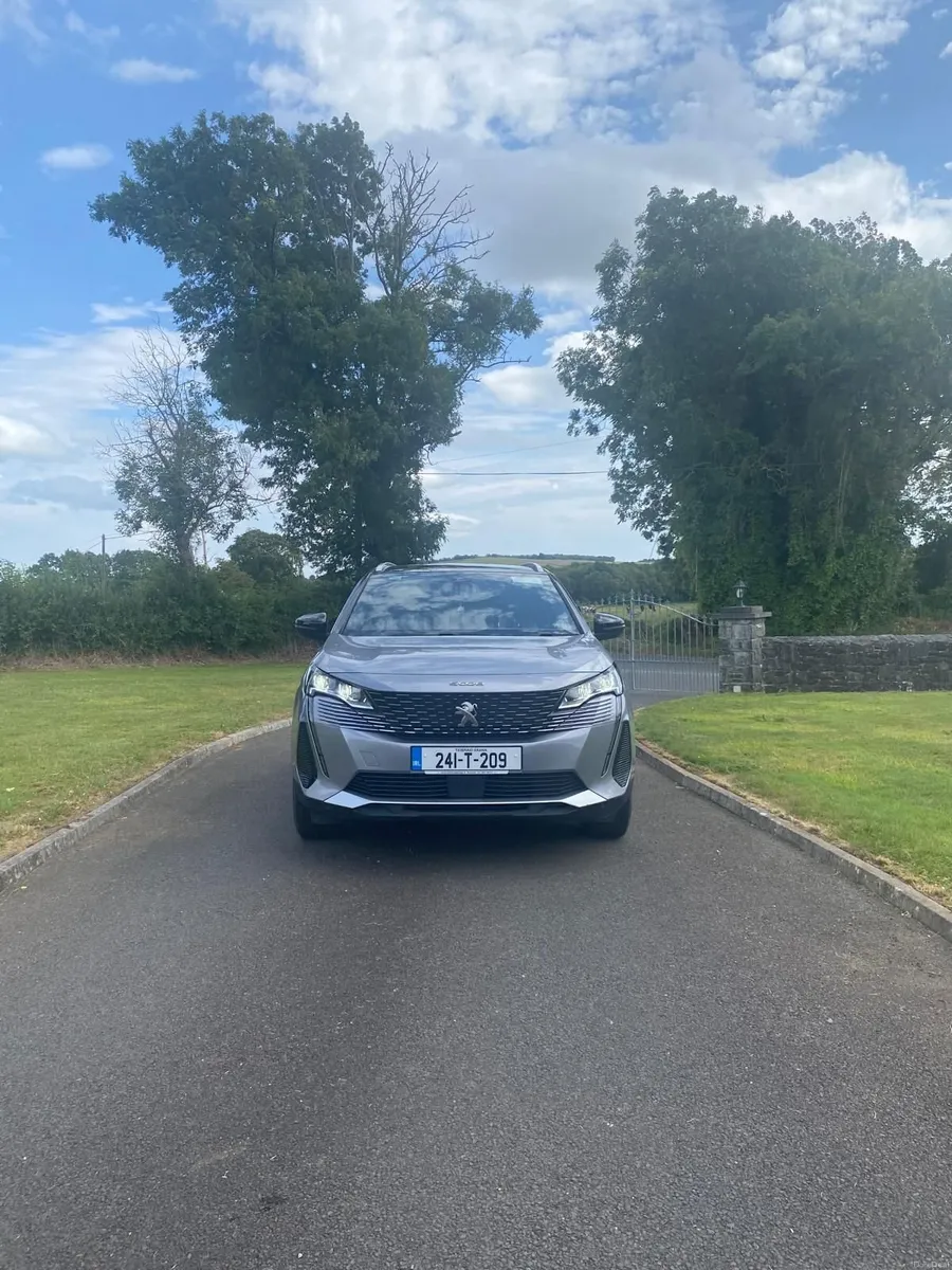 Peugeot 5008 2024 - Image 1