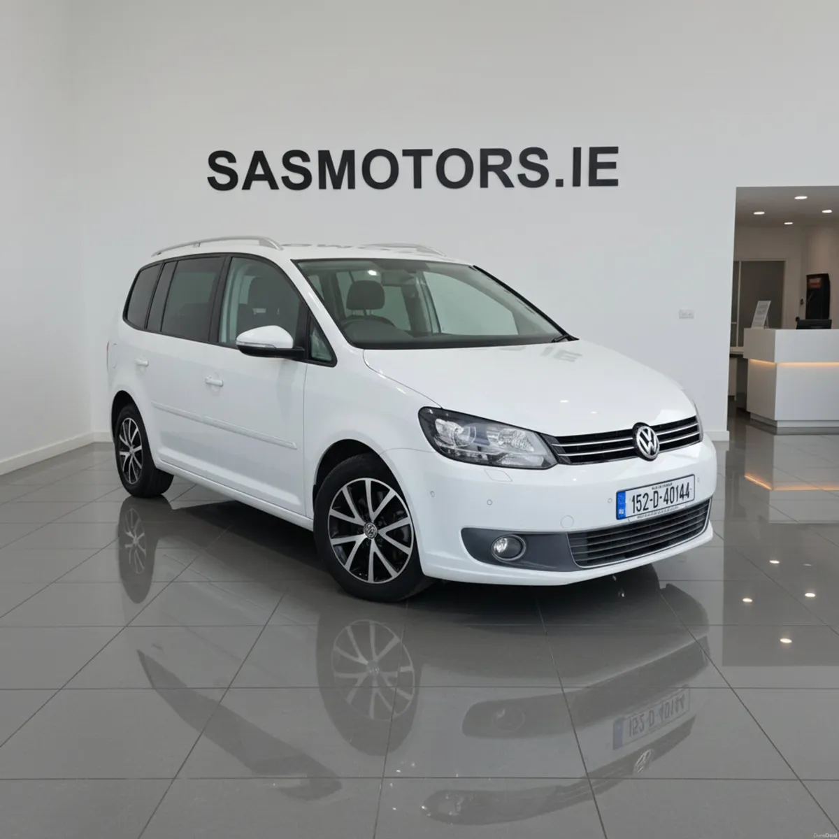 Volkswagen Touran 2015 Automatic Highline - Image 1