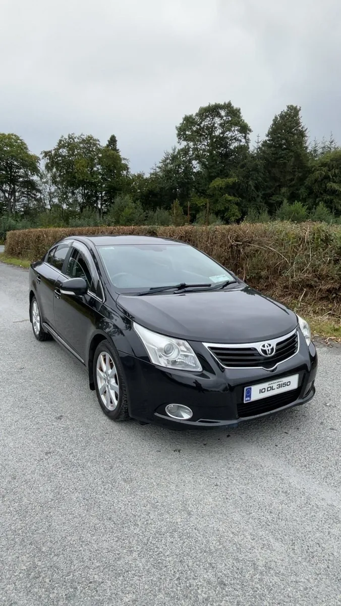 2010 Toyota Avensis Low kms - Image 1