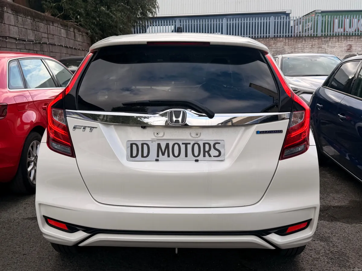 Honda Fit/Jazz 2018  self charging hybrid - Image 6