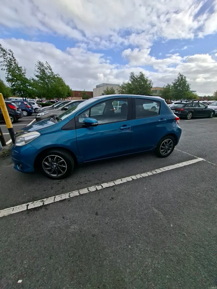 Toyota Yaris 2013 - Image 6
