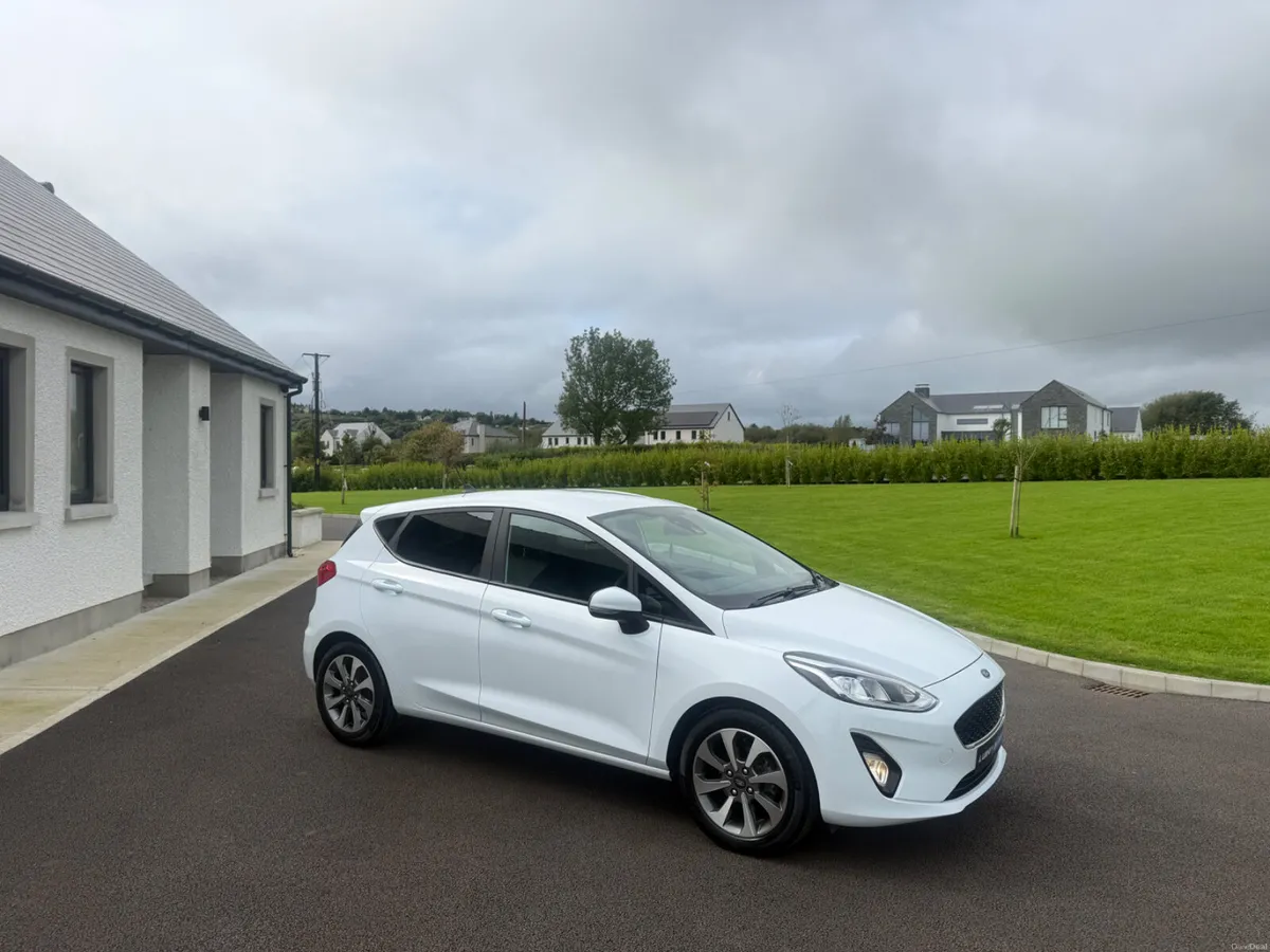 202 Ford Fiesta 1.1 Trend - Image 2