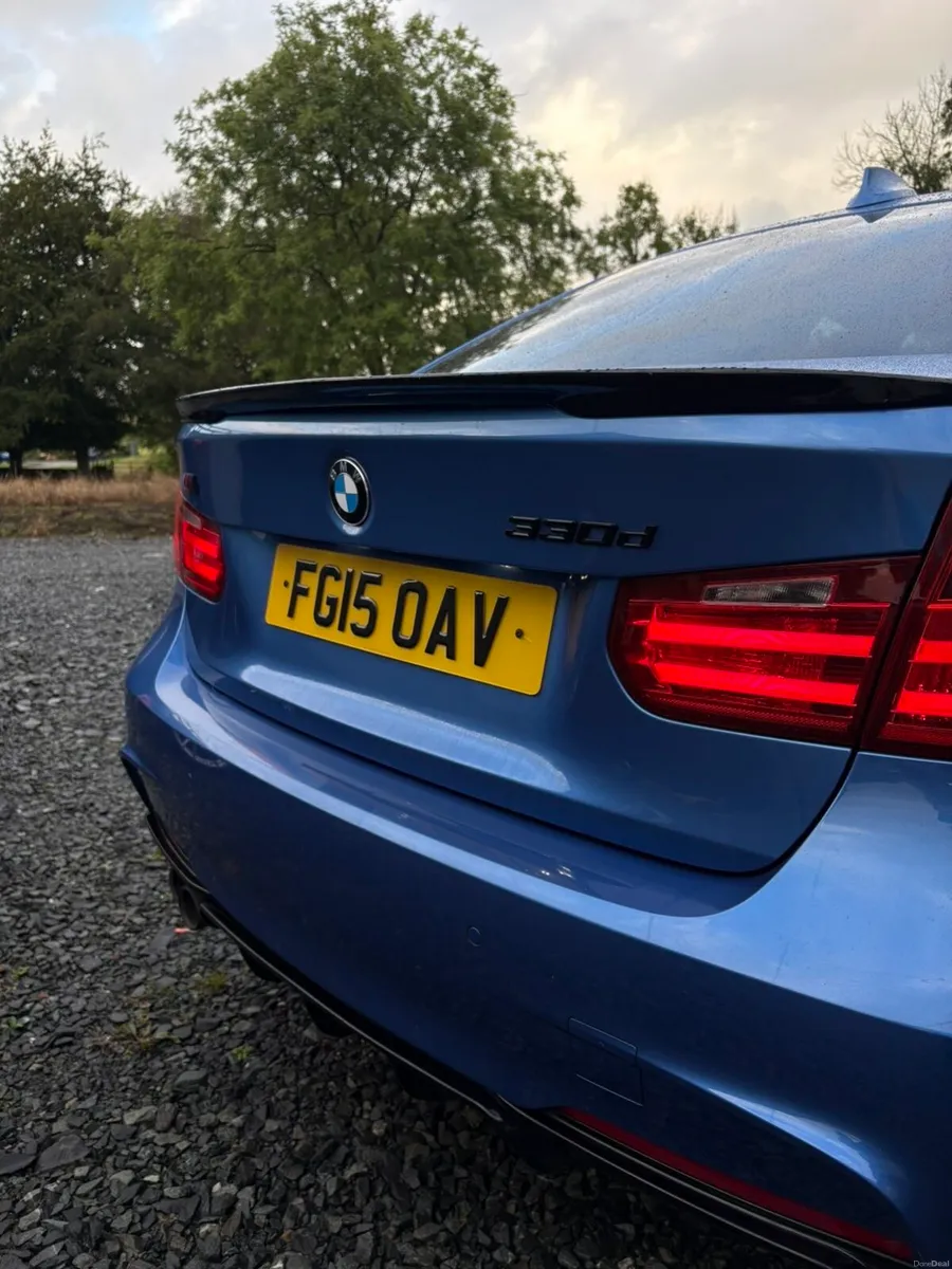 BMW 330d - Image 4