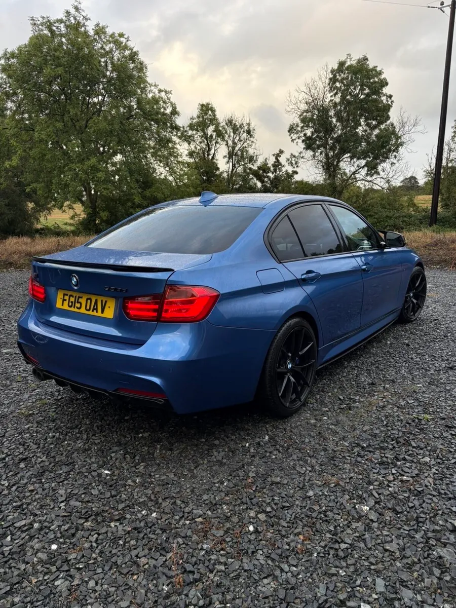 BMW 330d - Image 5