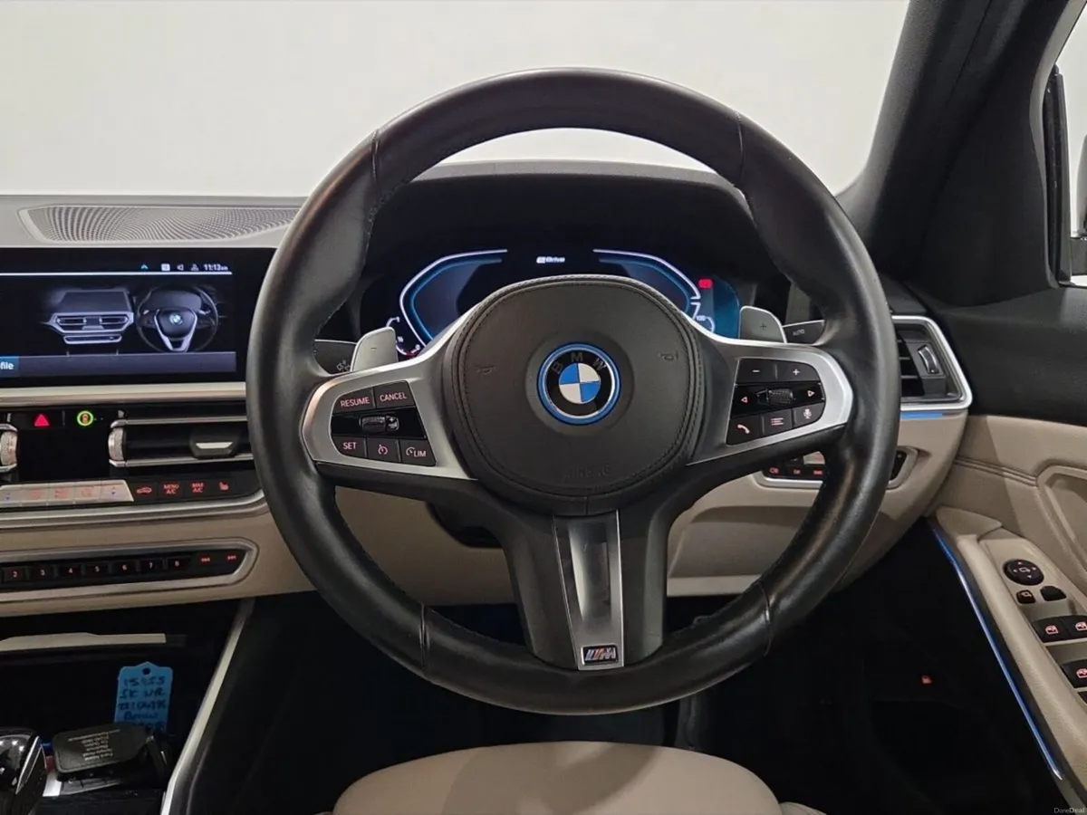 BMW 3-Series 330e M Sport Pro Edition - Image 5