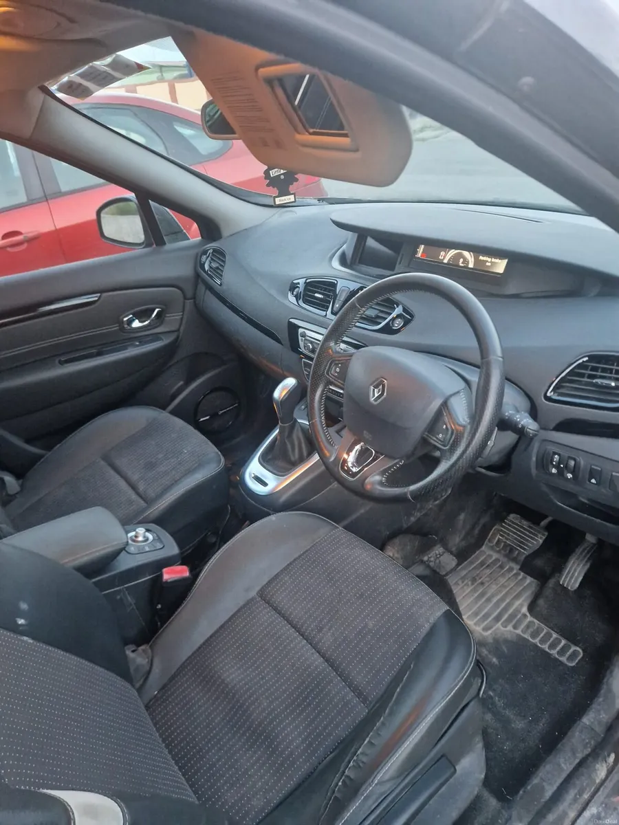 2014 Renault Scenic 1.5 dci auto gearbox problem - Image 5
