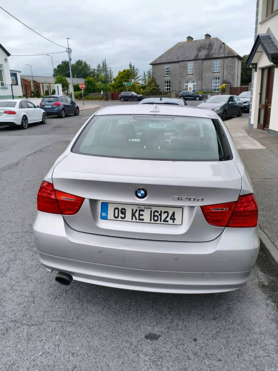 Bmw 320 - Image 4