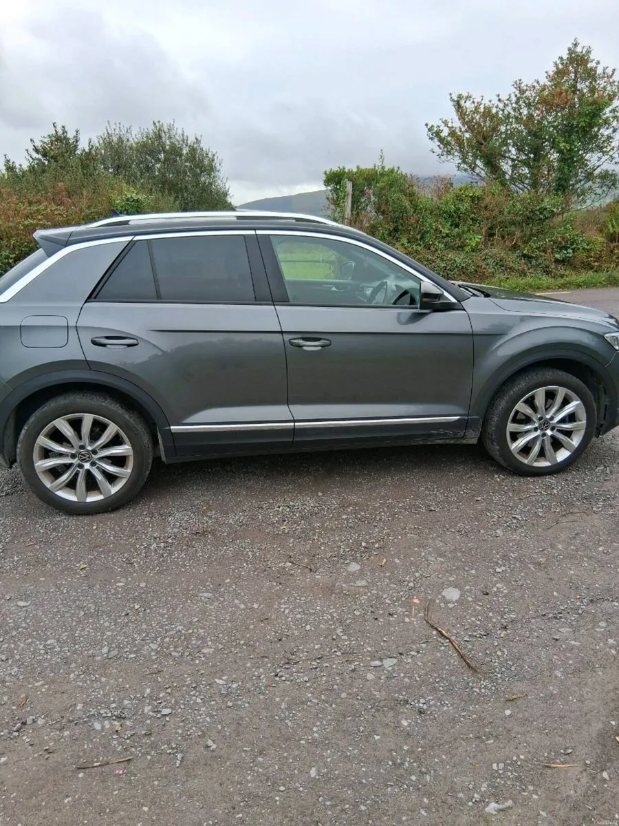 Car - Image 3