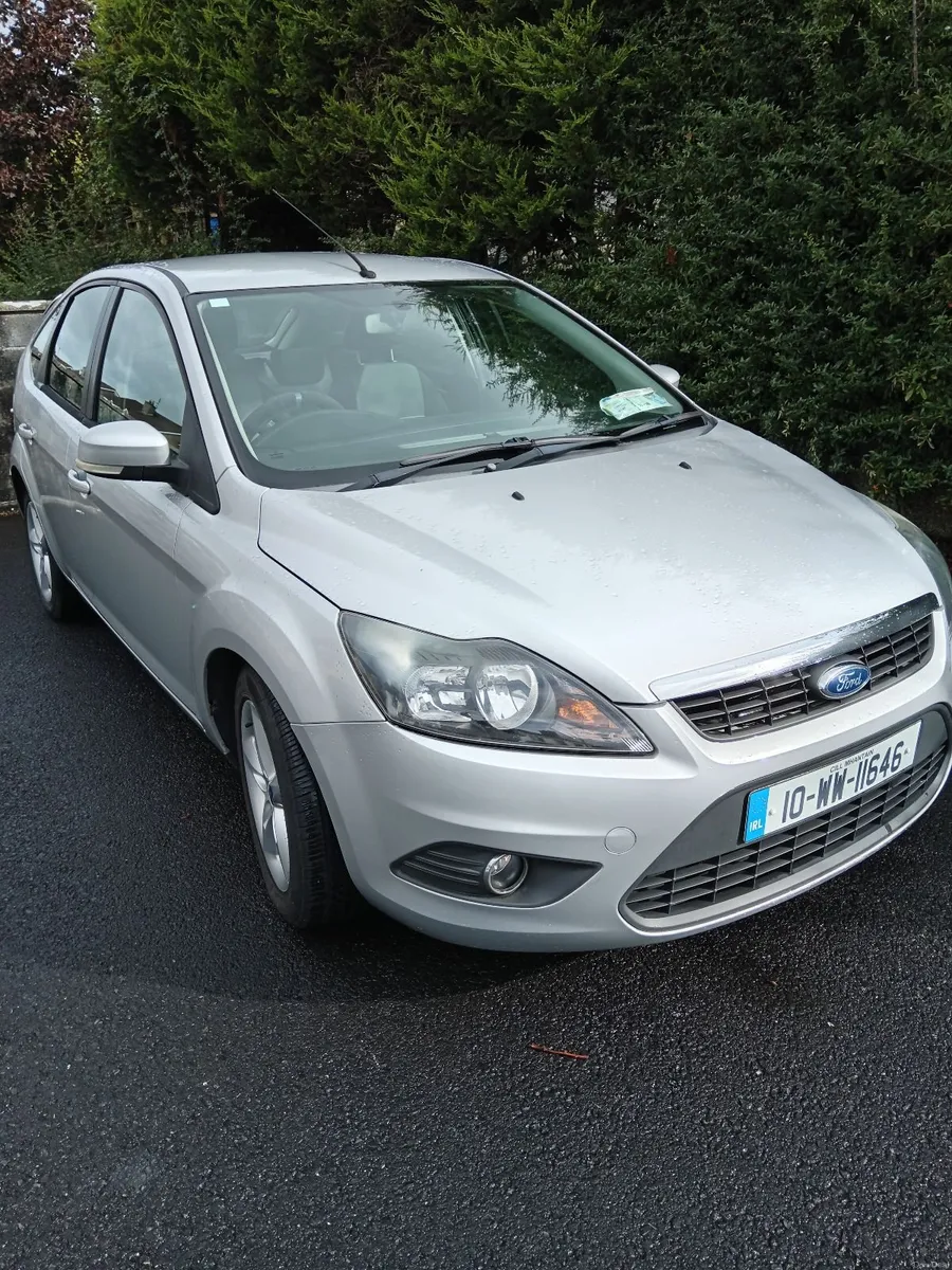 Ford Focus 2010 - Image 3