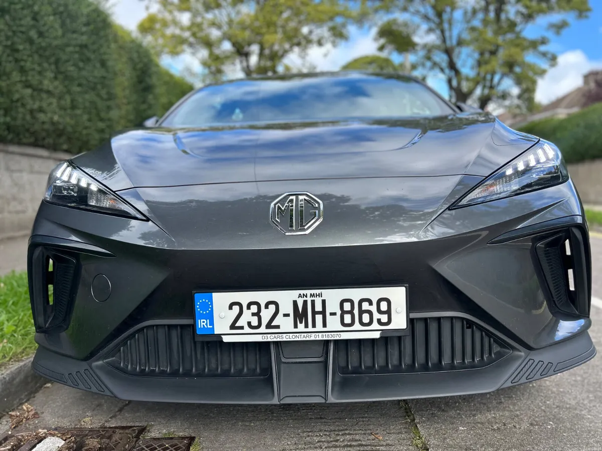 2023 MG MG4 64kw SERVICE HISTORY - Image 2