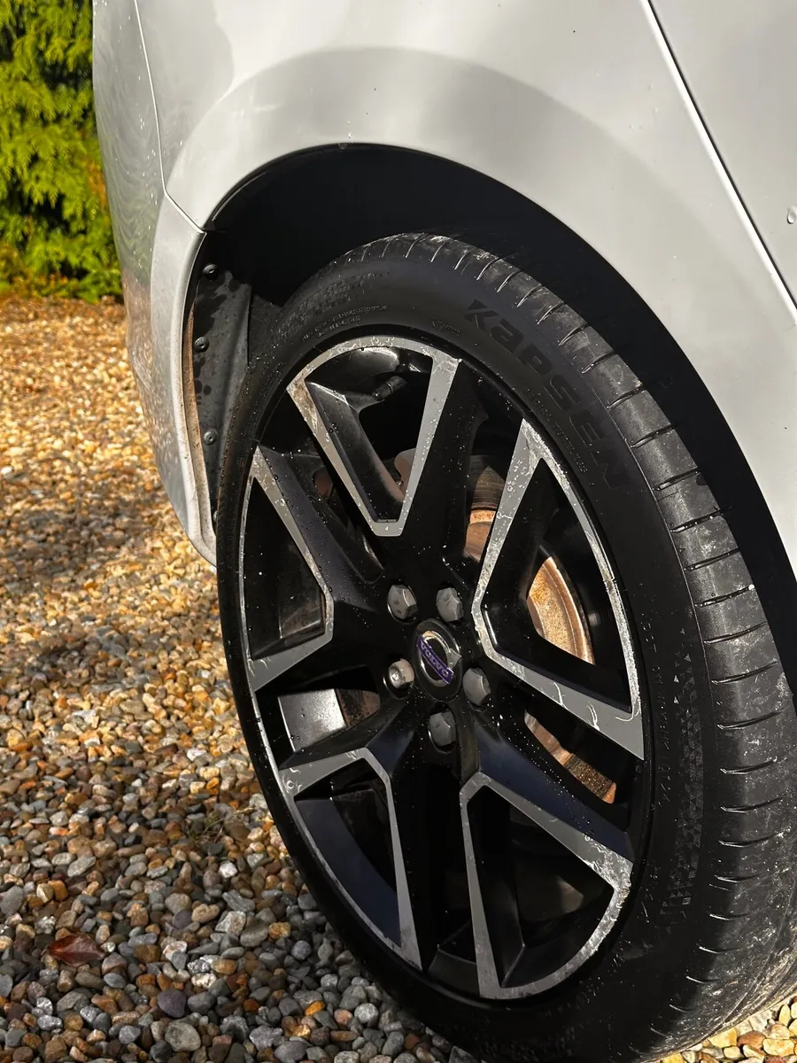 Volvo V60 2017 - Image 3
