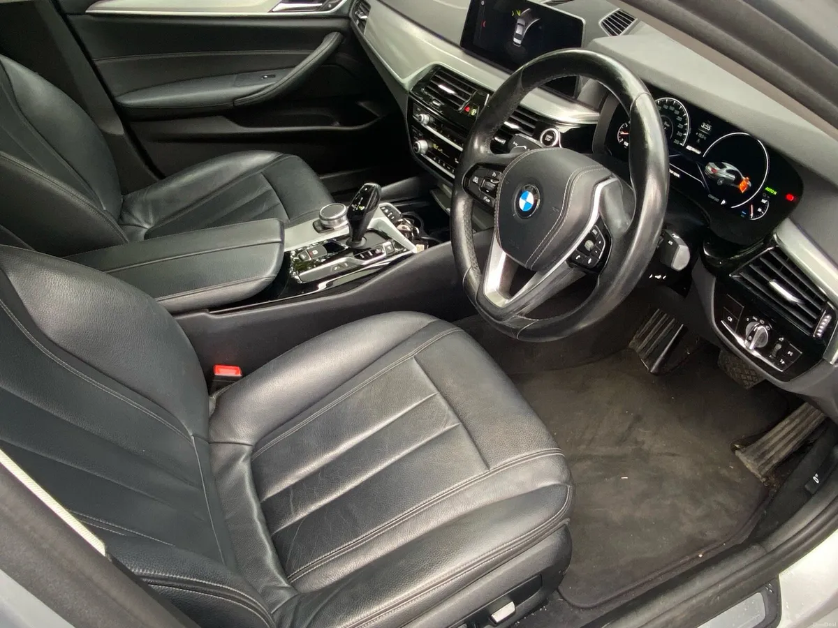 BMW 530e - Image 4