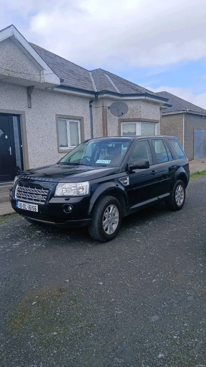 2010 landrover freelander 4x4 - Image 3