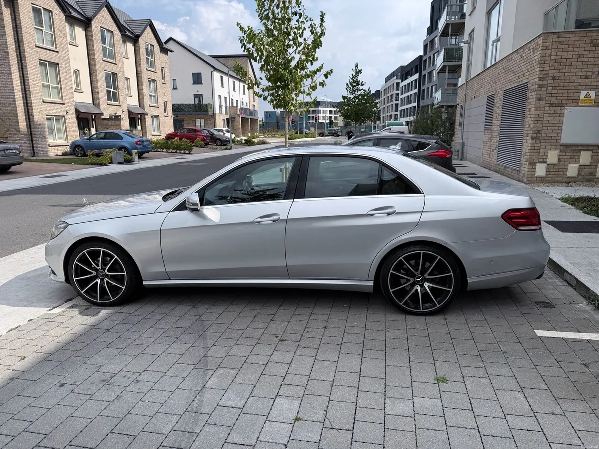 2015 Mercedes EClass |LOWEST MILEAGE |Full History - Image 6