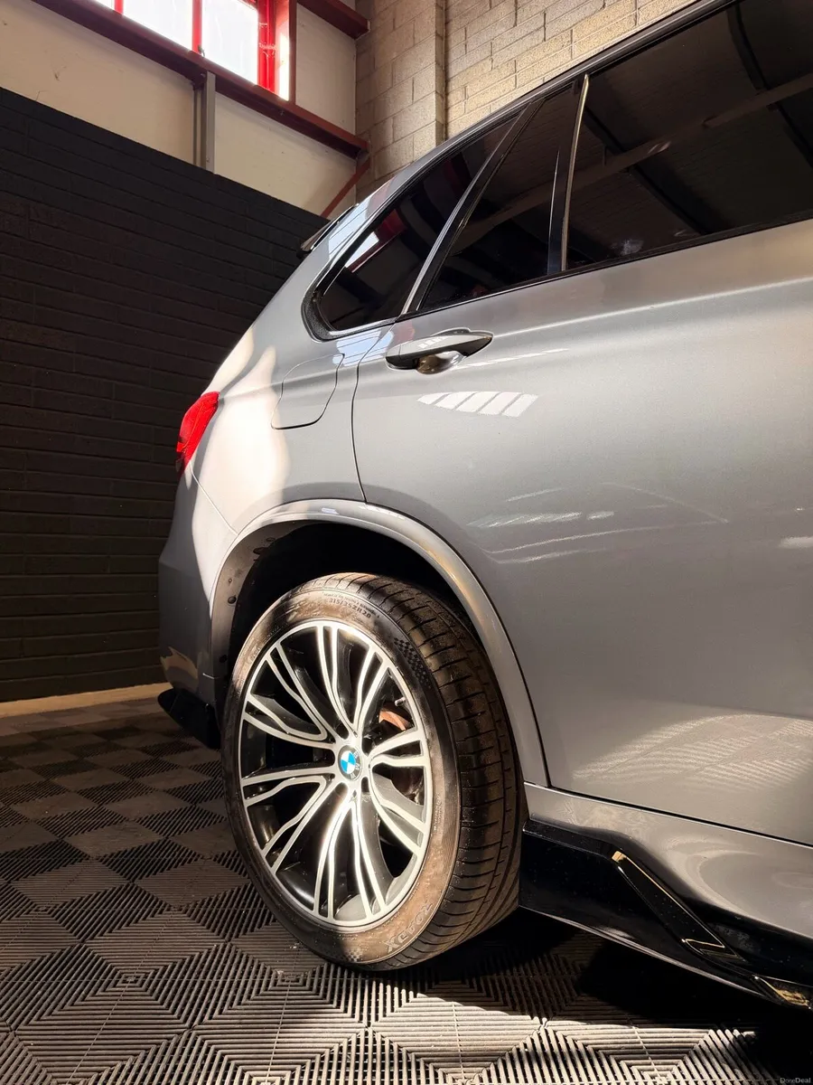 Bmw x5 msport 3.0d Crewcab - Image 4