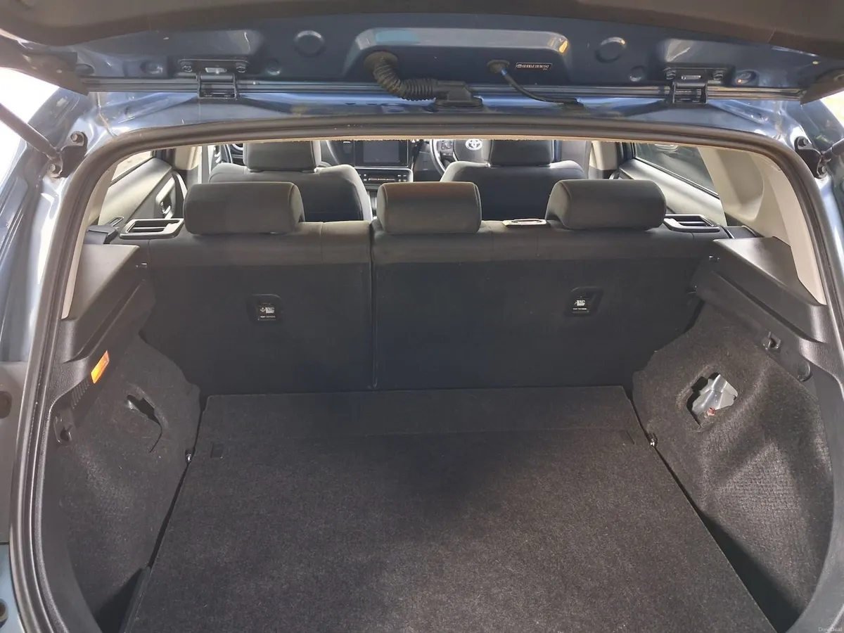 Toyota Auris Sol  2016, 1.4 diesel - Image 6