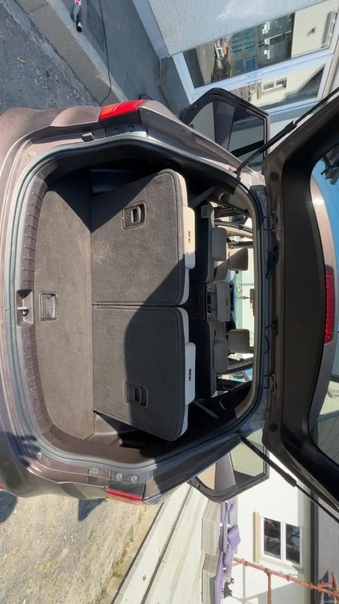 Hyundai Santa Fe 2014 - Image 4