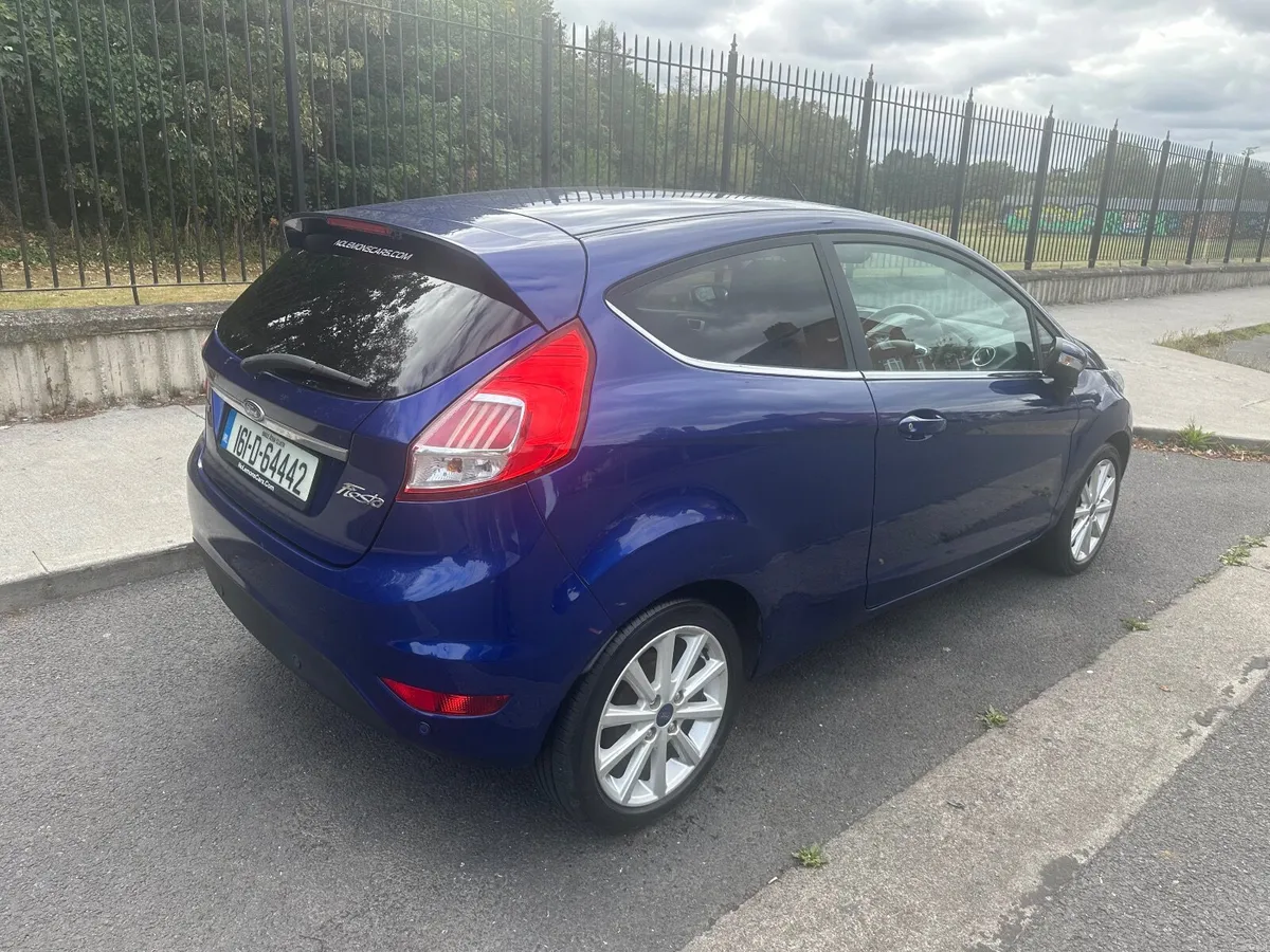 Ford Fiesta 2016 - Image 5