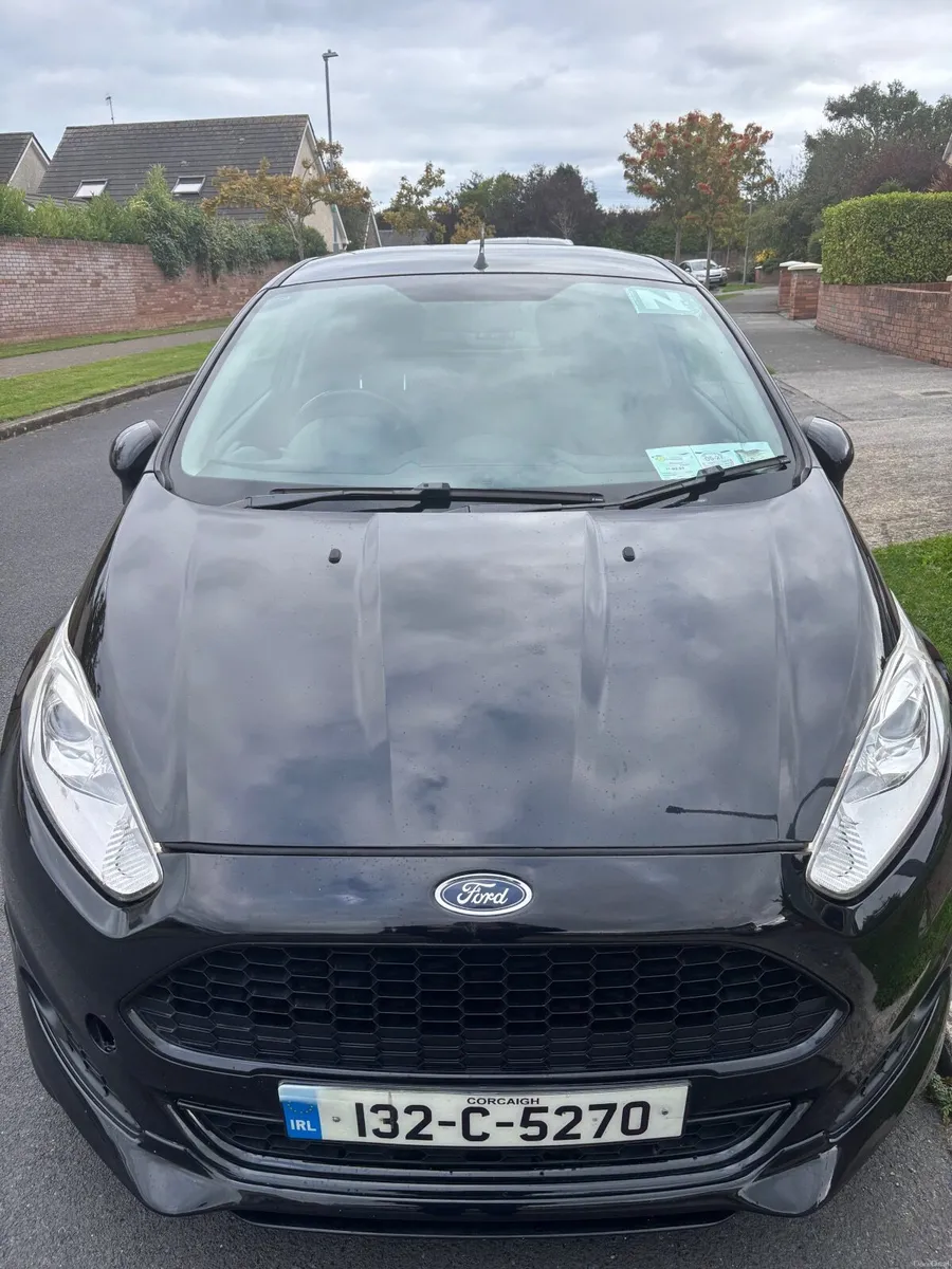 Ford Fiesta 2013 - Image 2