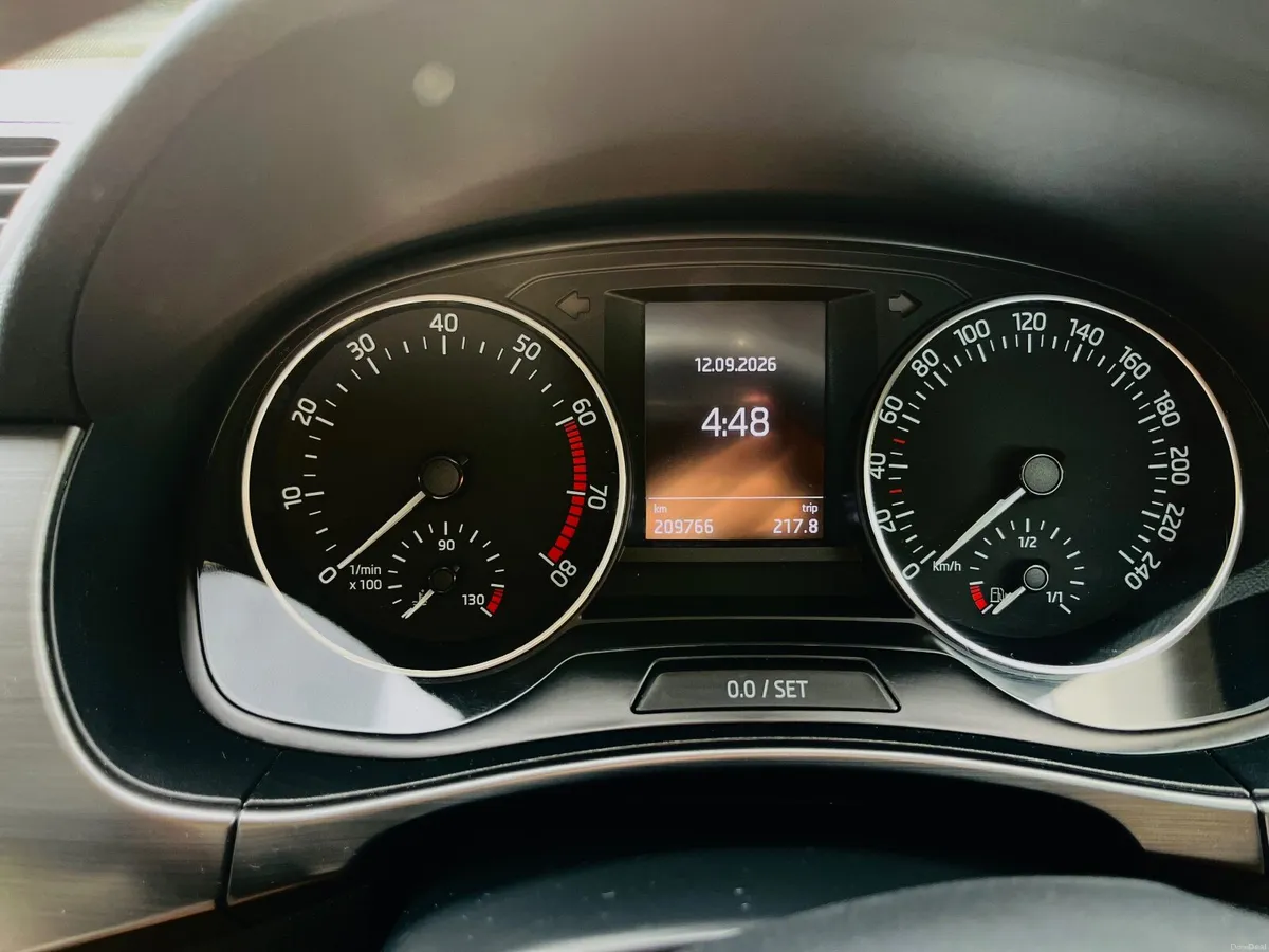 Skoda Fabia 2017 - Style - Excellent Condition - Image 5