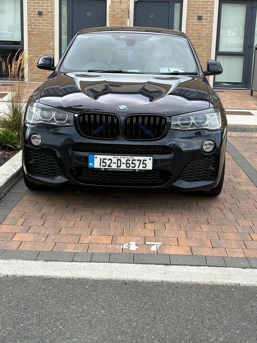BMW X4 2015 2d - Image 1