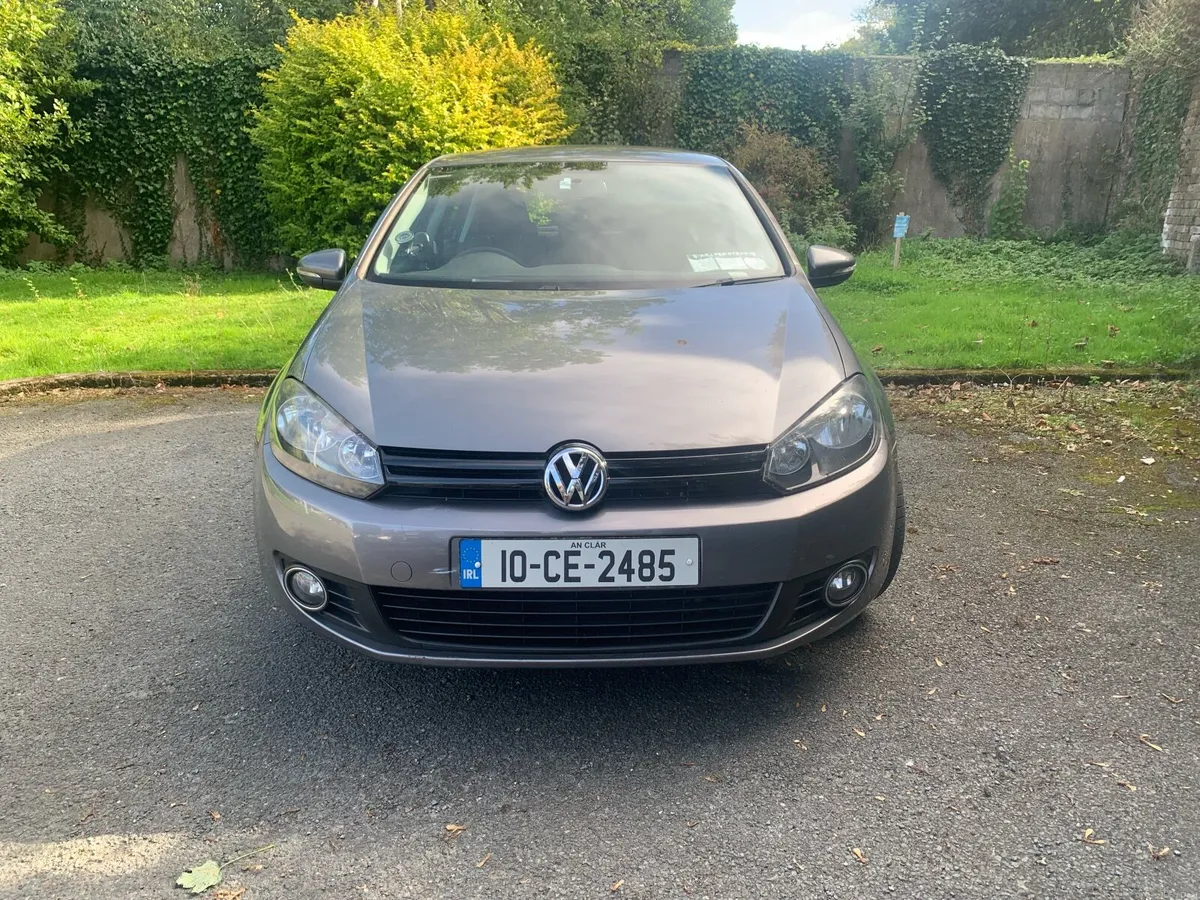 Volkswagen Golf 2010 - Image 1