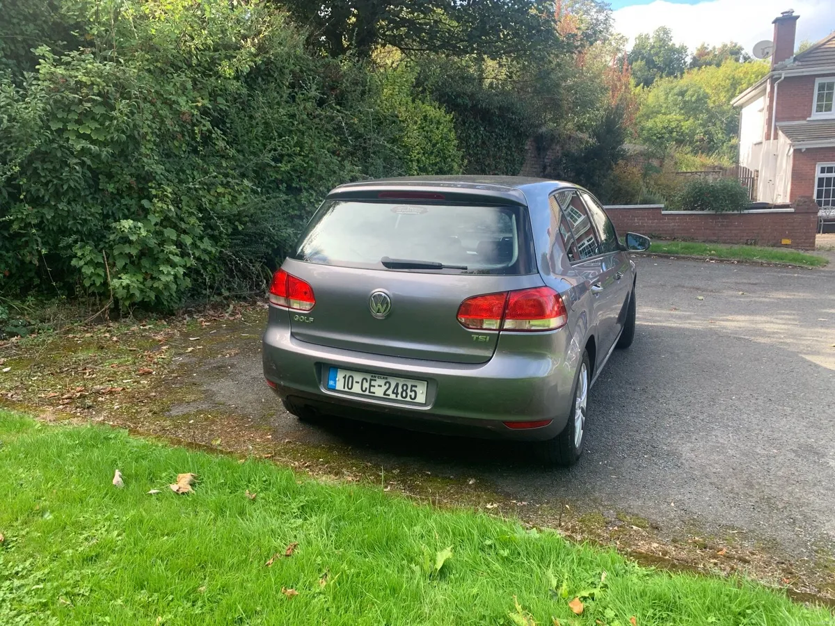 Volkswagen Golf 2010 - Image 6