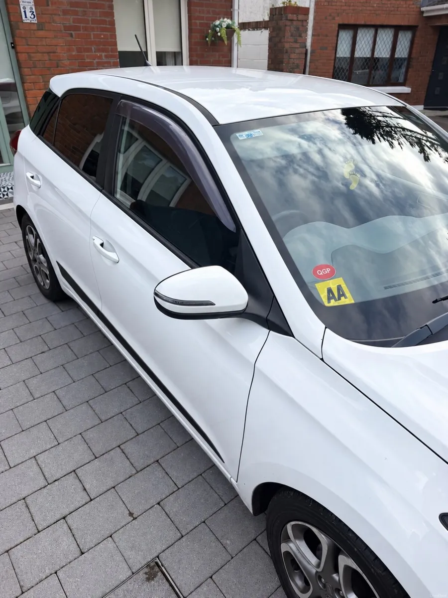 2019 Hyundai i20 1.2 Petrol 5 Door - Image 5