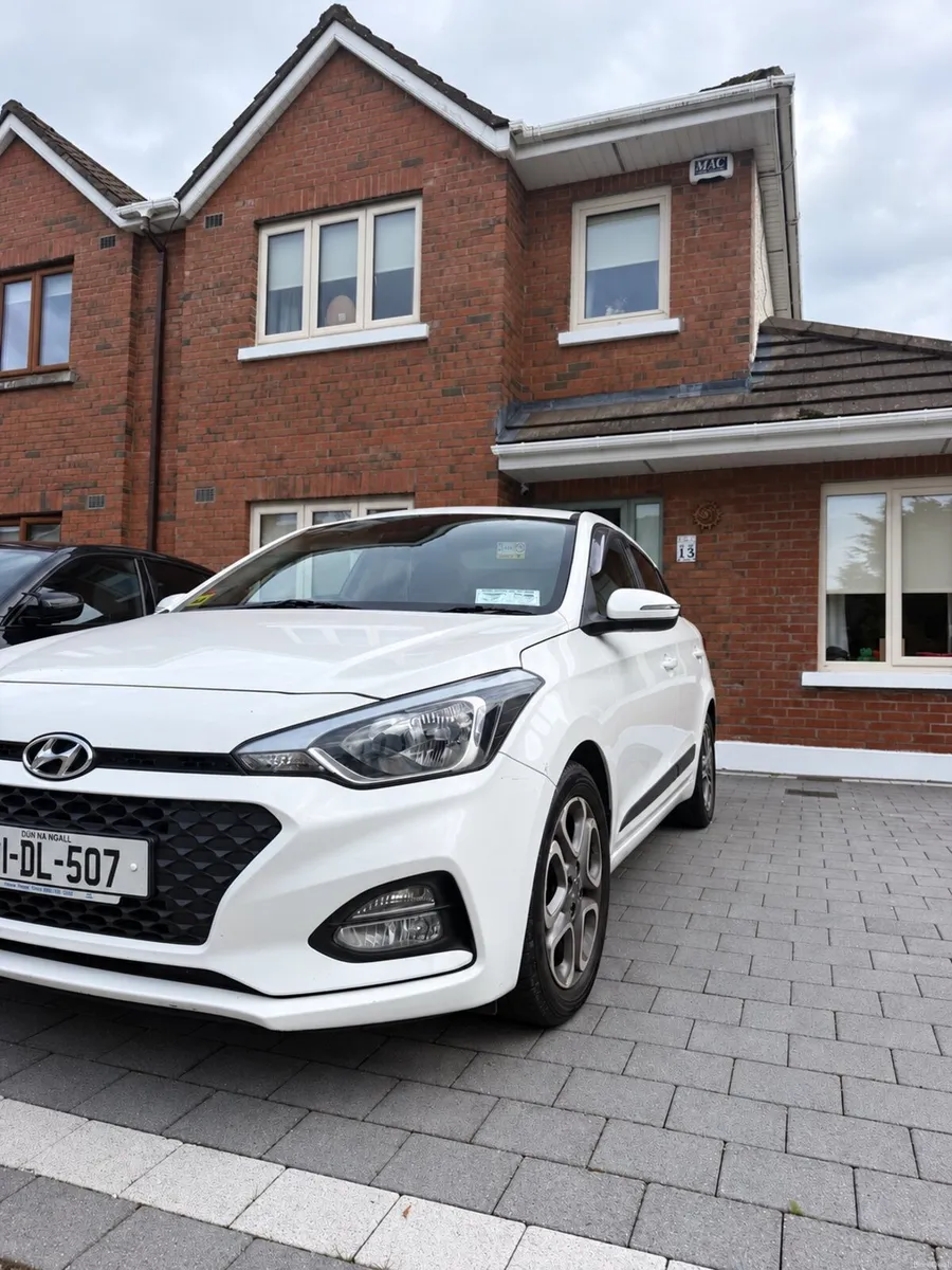 2019 Hyundai i20 1.2 Petrol 5 Door - Image 6