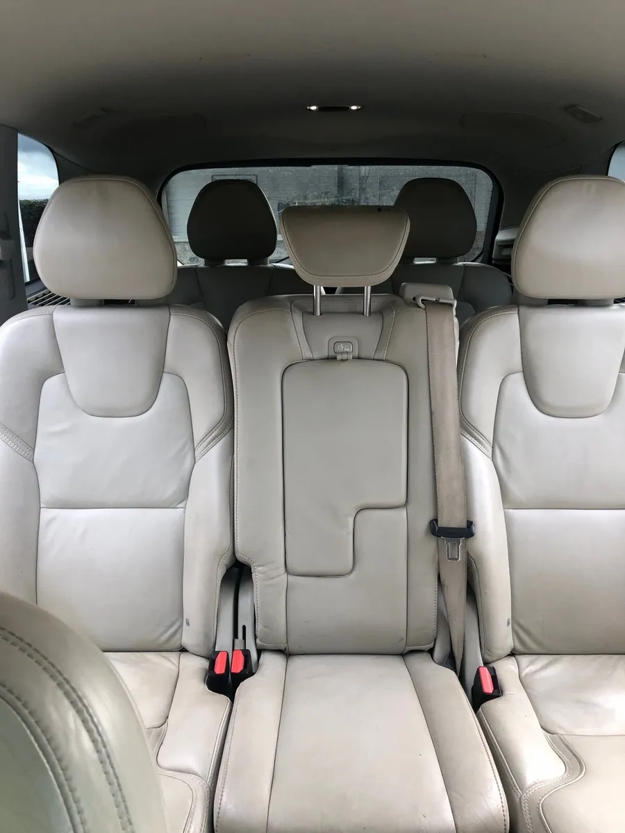 Volvo XC90 2018 - Image 2