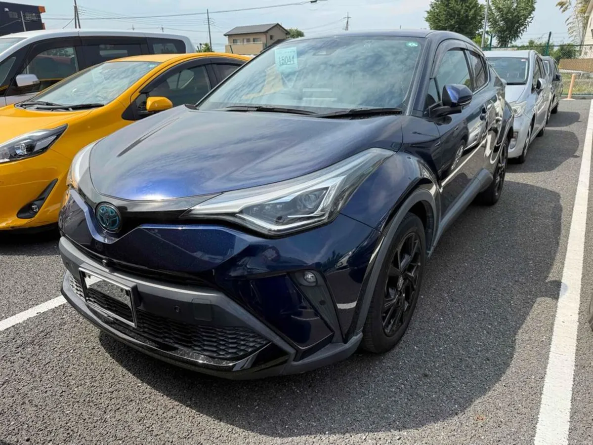 Toyota C-HR G MODE NERO SAFETY PLUS - Image 4