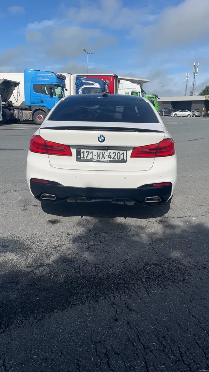 BMW 5-Series 2017 - Image 4