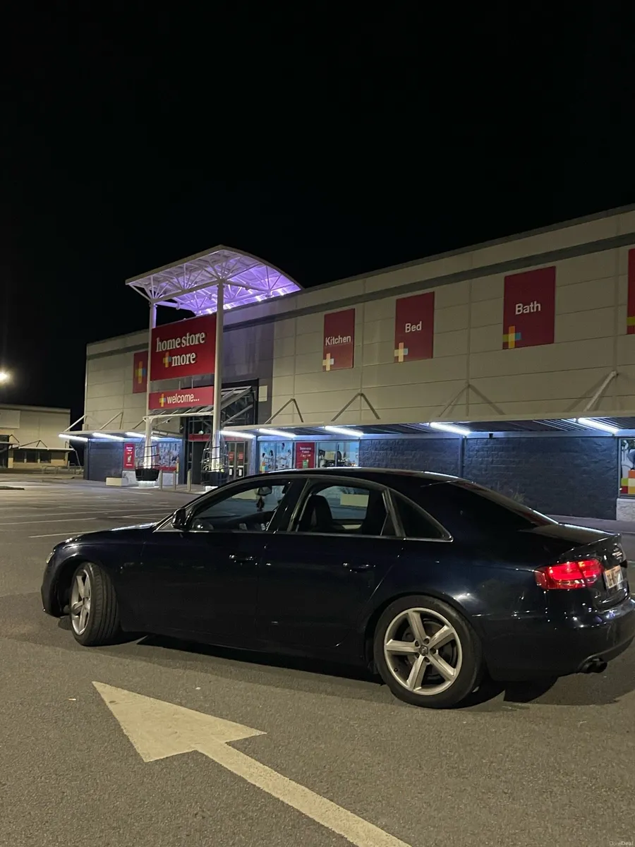 Audi A4 b8 - Image 2