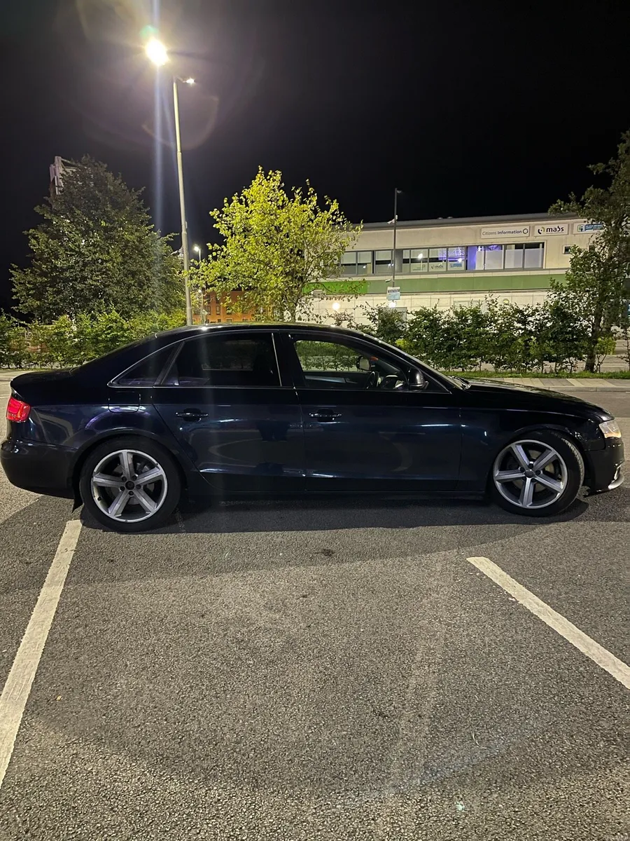 Audi A4 b8 - Image 4