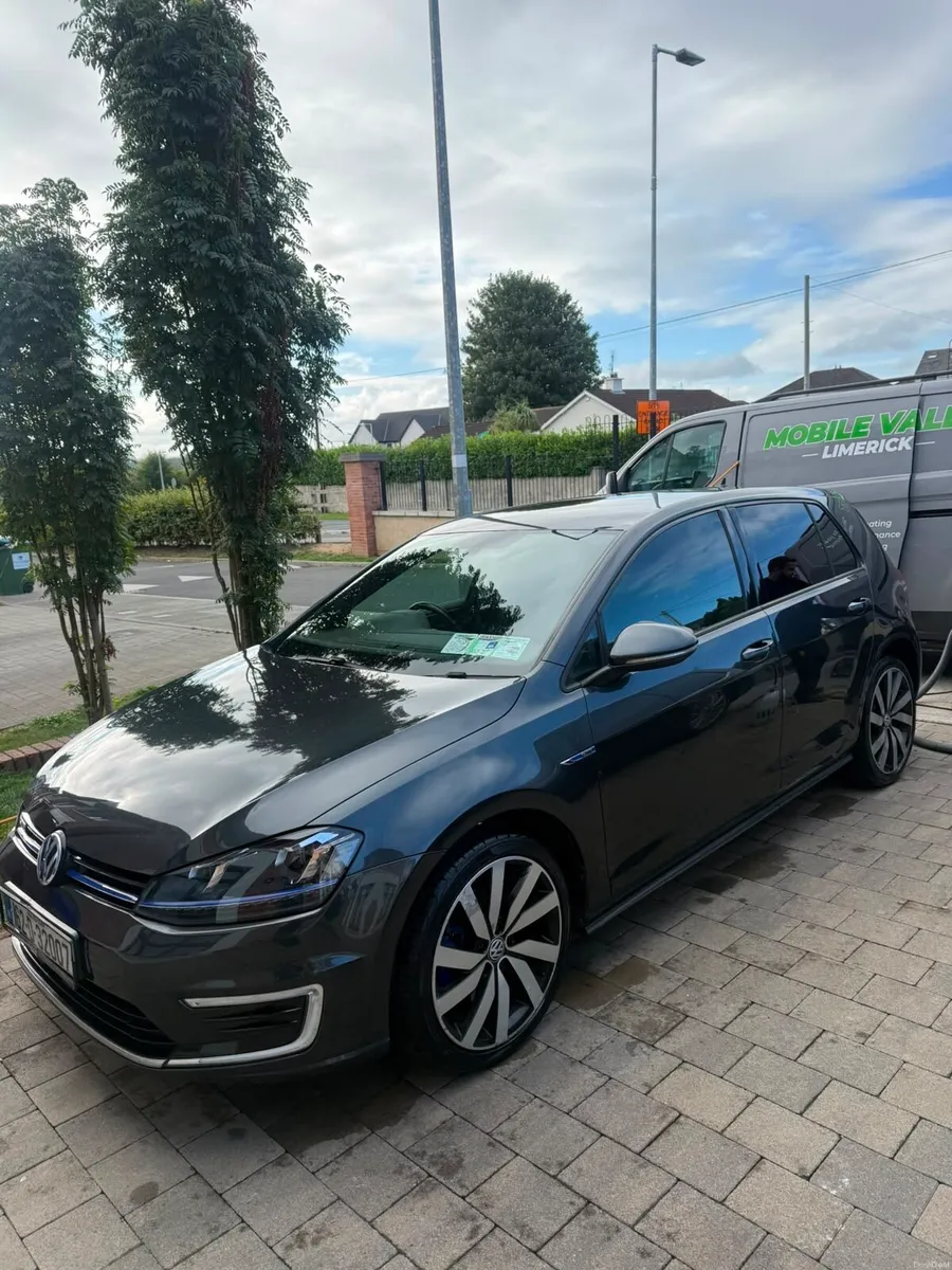 2016 Vw Golf GTE - Image 3