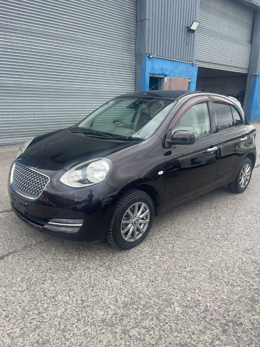 2014 Nisaan March bolero automatic only 35000km - Image 4