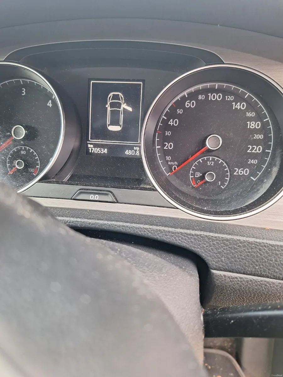 Volkswagen Golf 2014 - Image 2