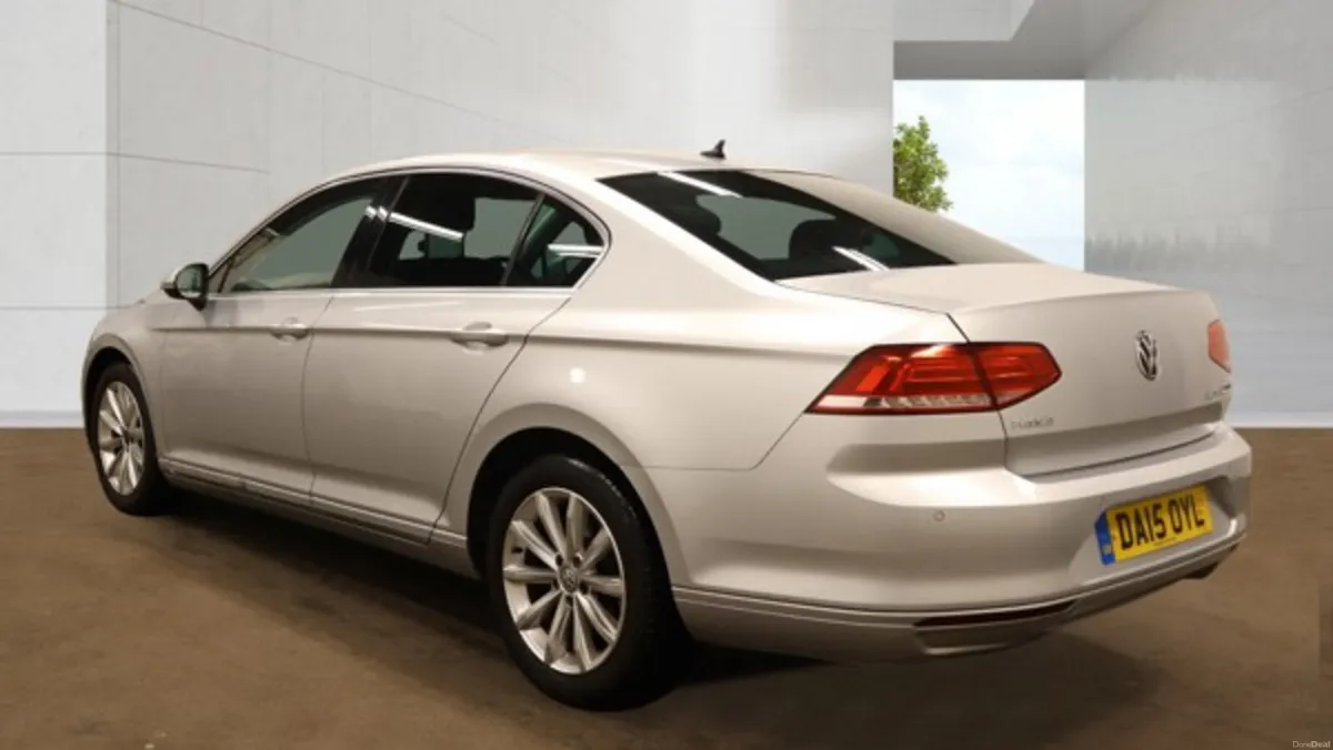 Volkswagen Passat Se business - Image 4