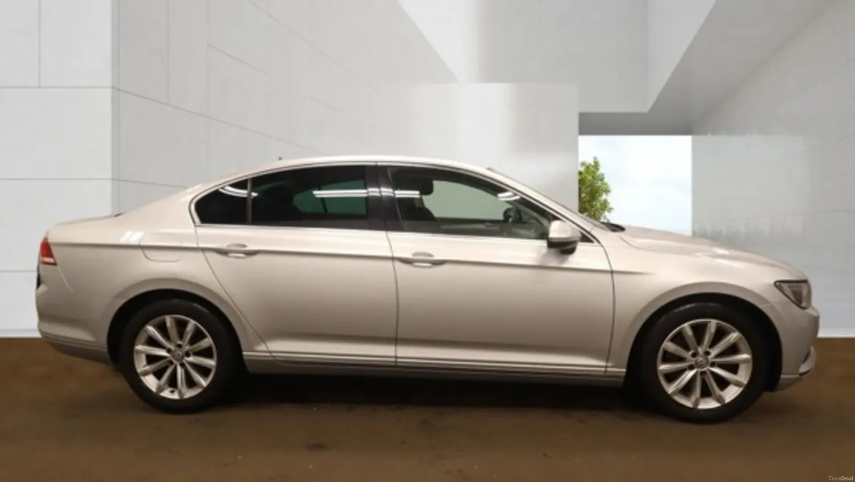 Volkswagen Passat Se business - Image 6