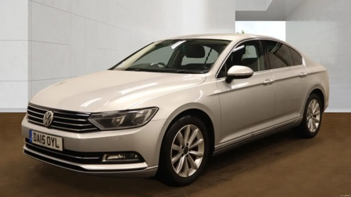 Volkswagen Passat Se business - Image 2
