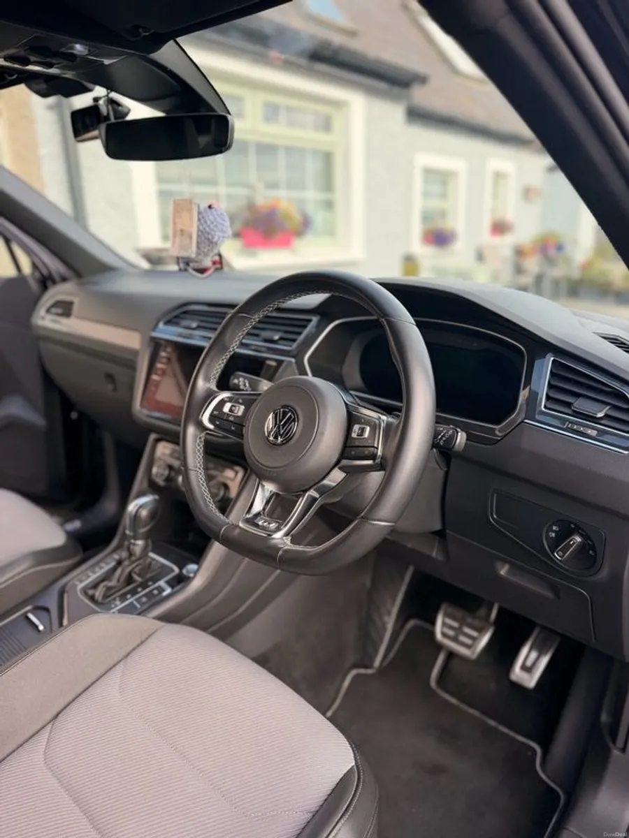 2017 Volkswagen Tiguan R-Line DSG 88K KM NCT 10/27 - Image 6
