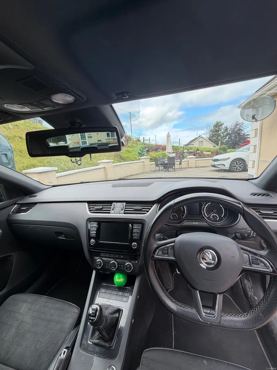 Skoda Octavia 2015 - Image 5
