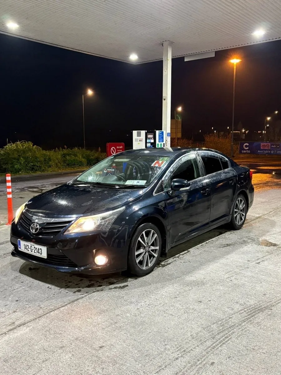 Toyota Avensis 2014 - Image 1
